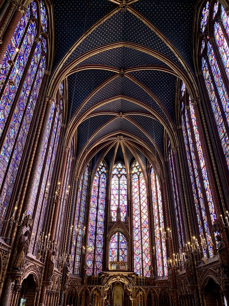 🚶 Walk to Sainte-Chapelle