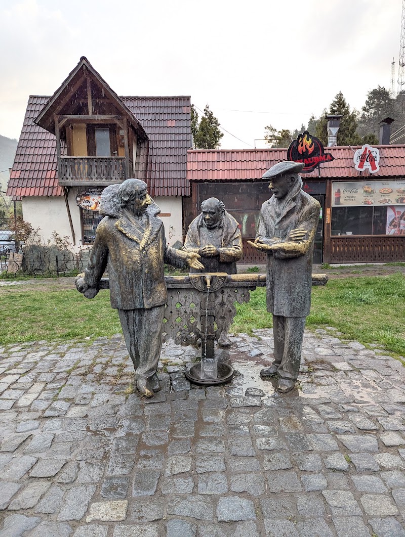 Улица Шарамбеяна (Старый Дилижан)