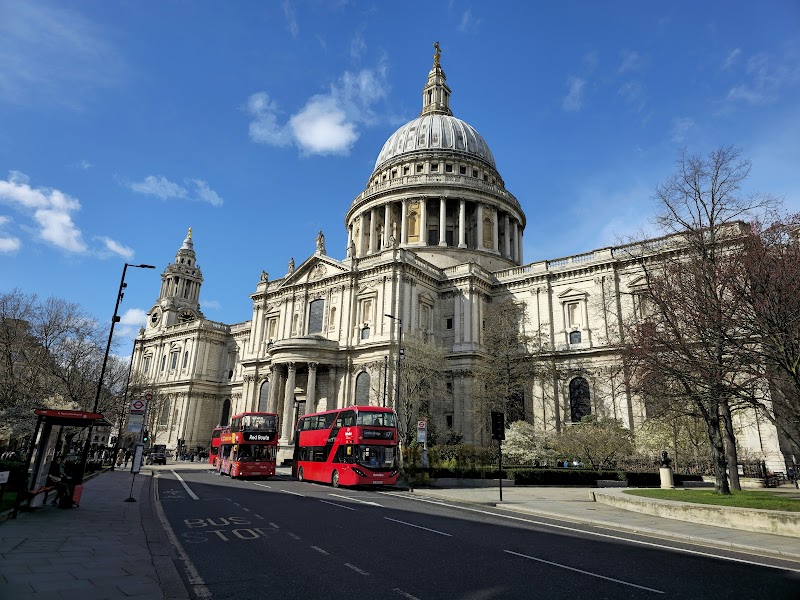St. Paul's Cathedral (exterior)