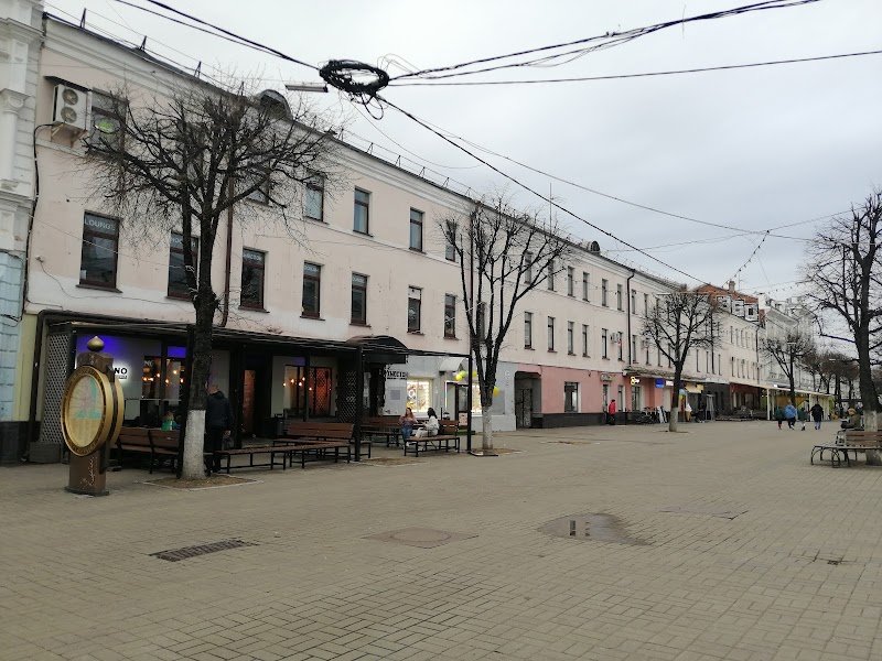 Улица Кирова, Знаменская башня и Театр им. Волкова