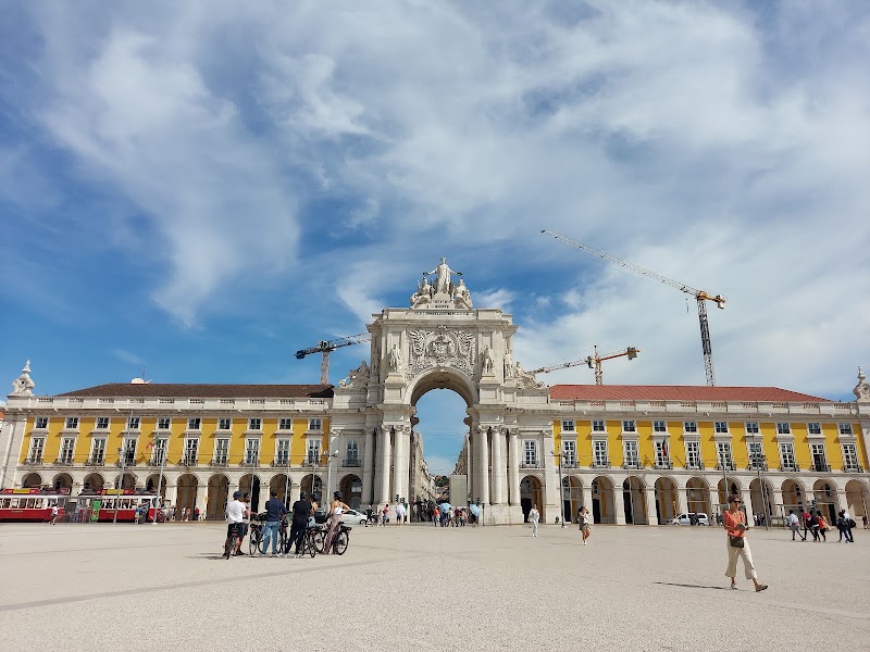 Praça do Comércio и Arco da Rua Augusta