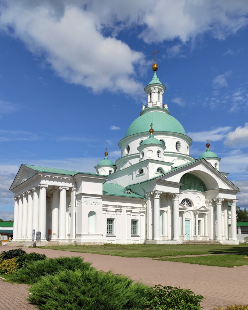 Спасо-Яковлевский Димитриев монастырь
