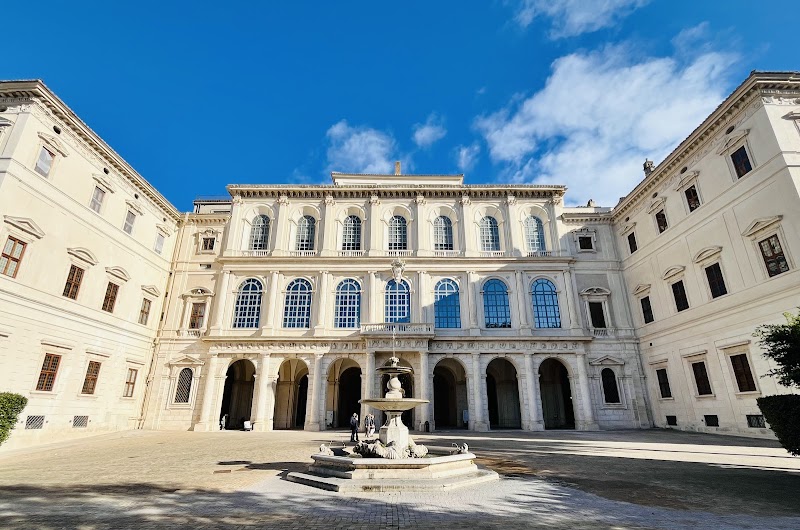🚶 Walk to Palazzo Barberini