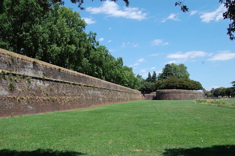 Mura di Lucca (Baluardo San Colombano)