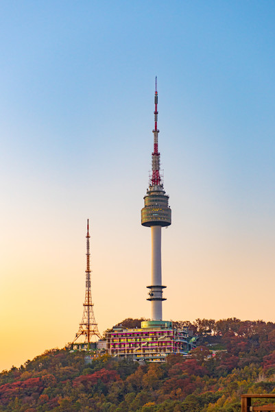 Телебашня N Seoul Tower
