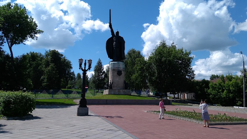 Козьмодемьянская церковь и Окский парк