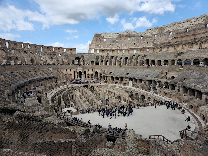 Colosseum (Exterior)
