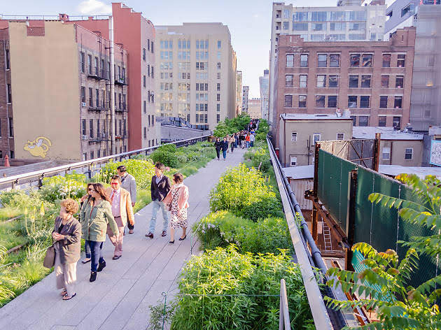 🚶 Walk to High Line