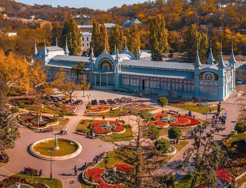 🚶 Пеший переход до парка «Цветник»