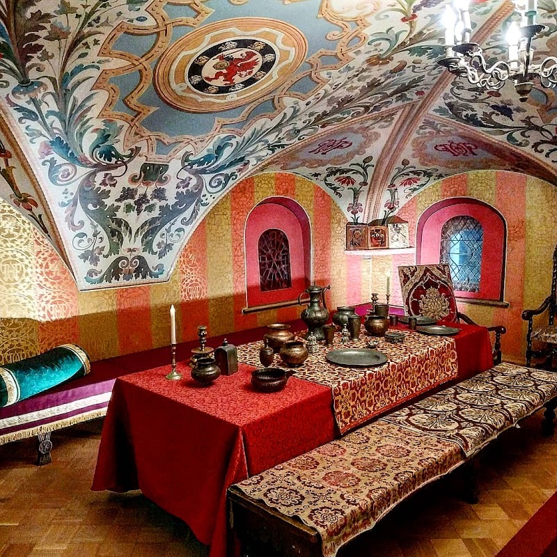Палаты бояр Романовых