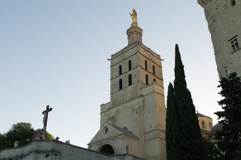 Cathédrale Notre-Dame des Doms & Rocher des Doms