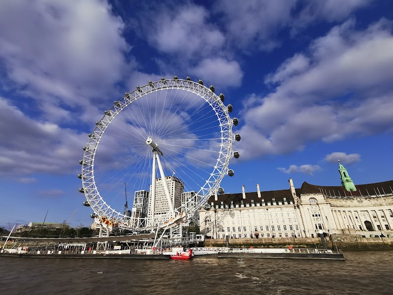 🚶 Walk to London Eye Pier