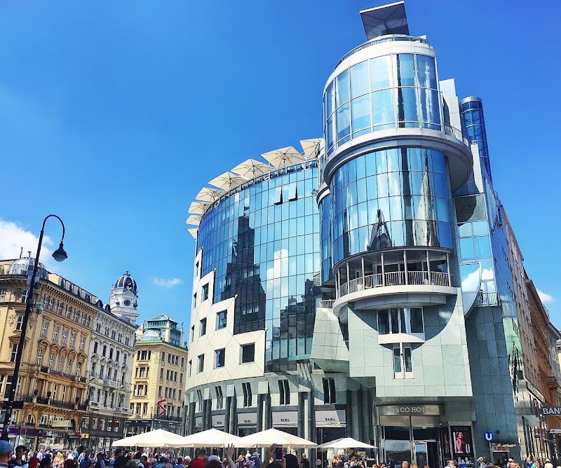 Haas Haus и Собор Св. Стефана