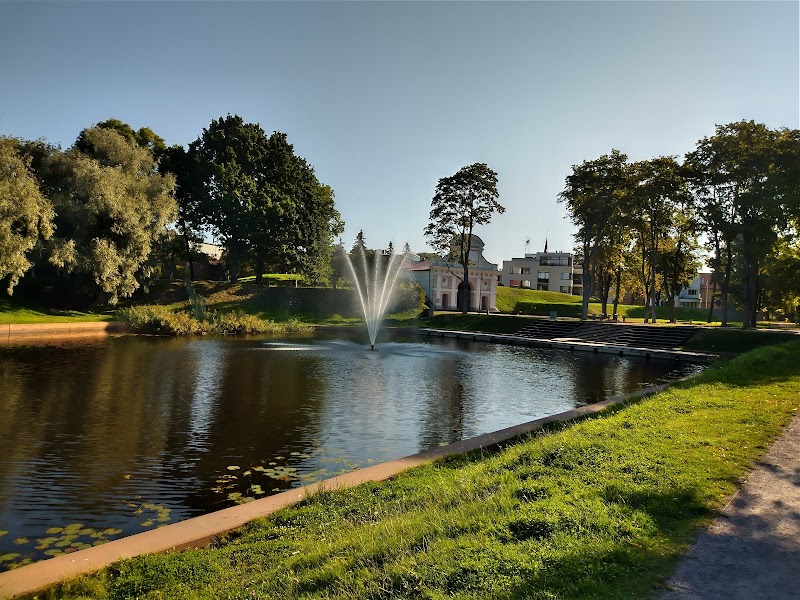 Vallikäär ja Vallikraav