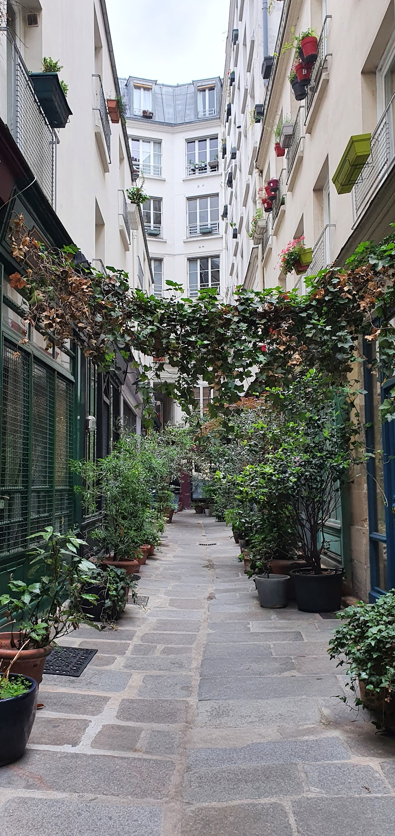 🚶 Walk to Passage de l'Ancre