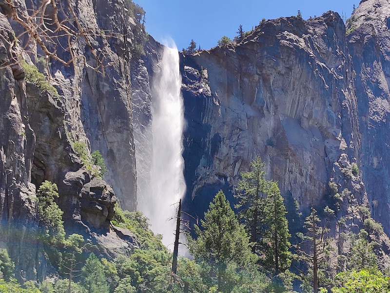 Tunnel View