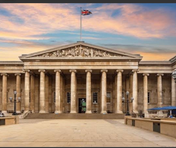 Transit to British Museum