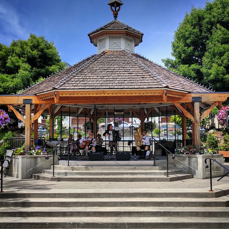 Front Street Park