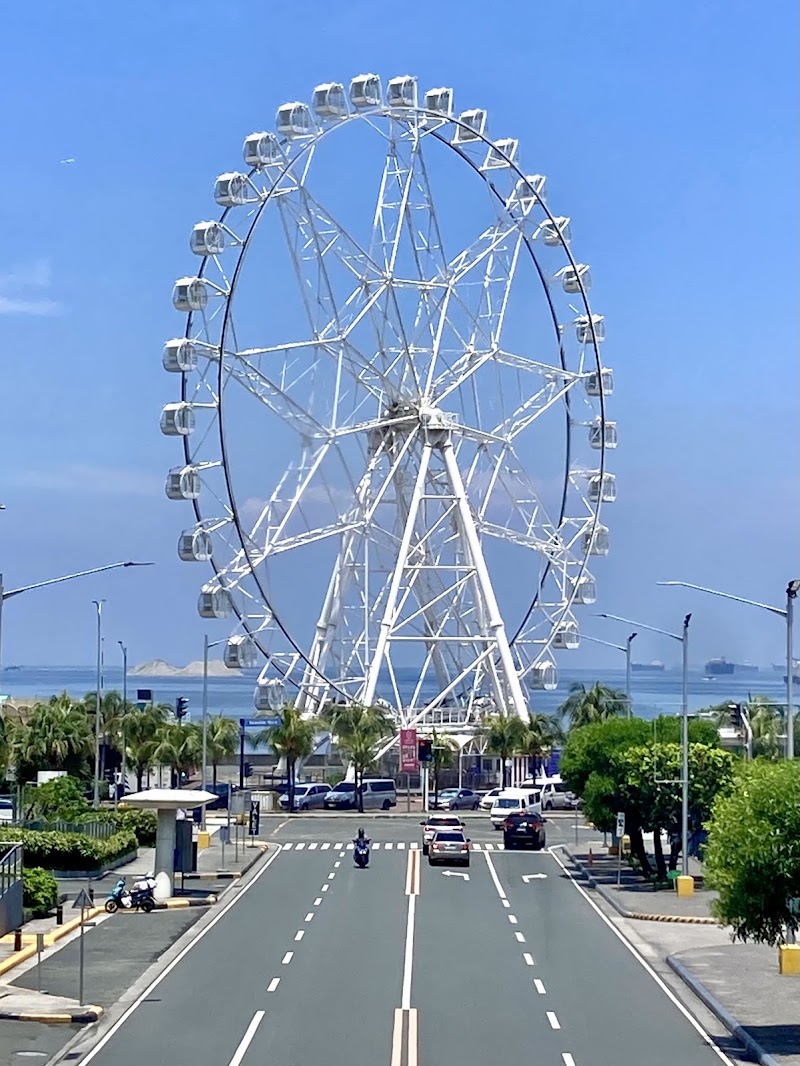 Колесо обозрения MOA Eye